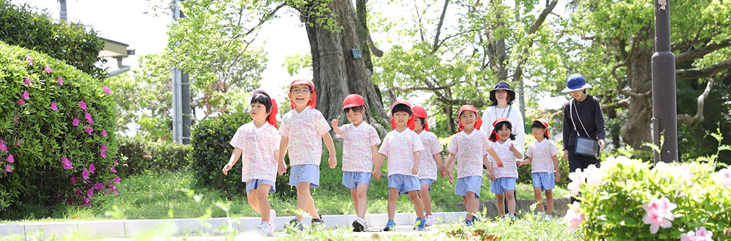 みんなでお散歩